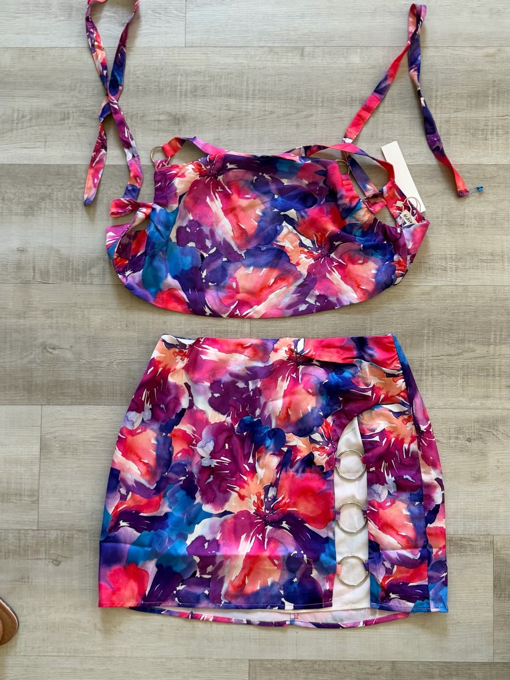 For Love & Lemons Pink and Purple Watercolor Floral mini skirt set - Picture 4 of 9